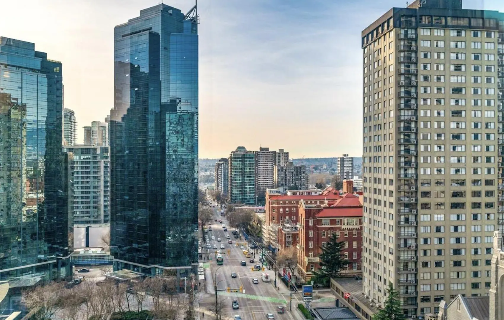 Stunning 1-Bedroom Condo In The Heart Of Vancouver 0*,  Kanada